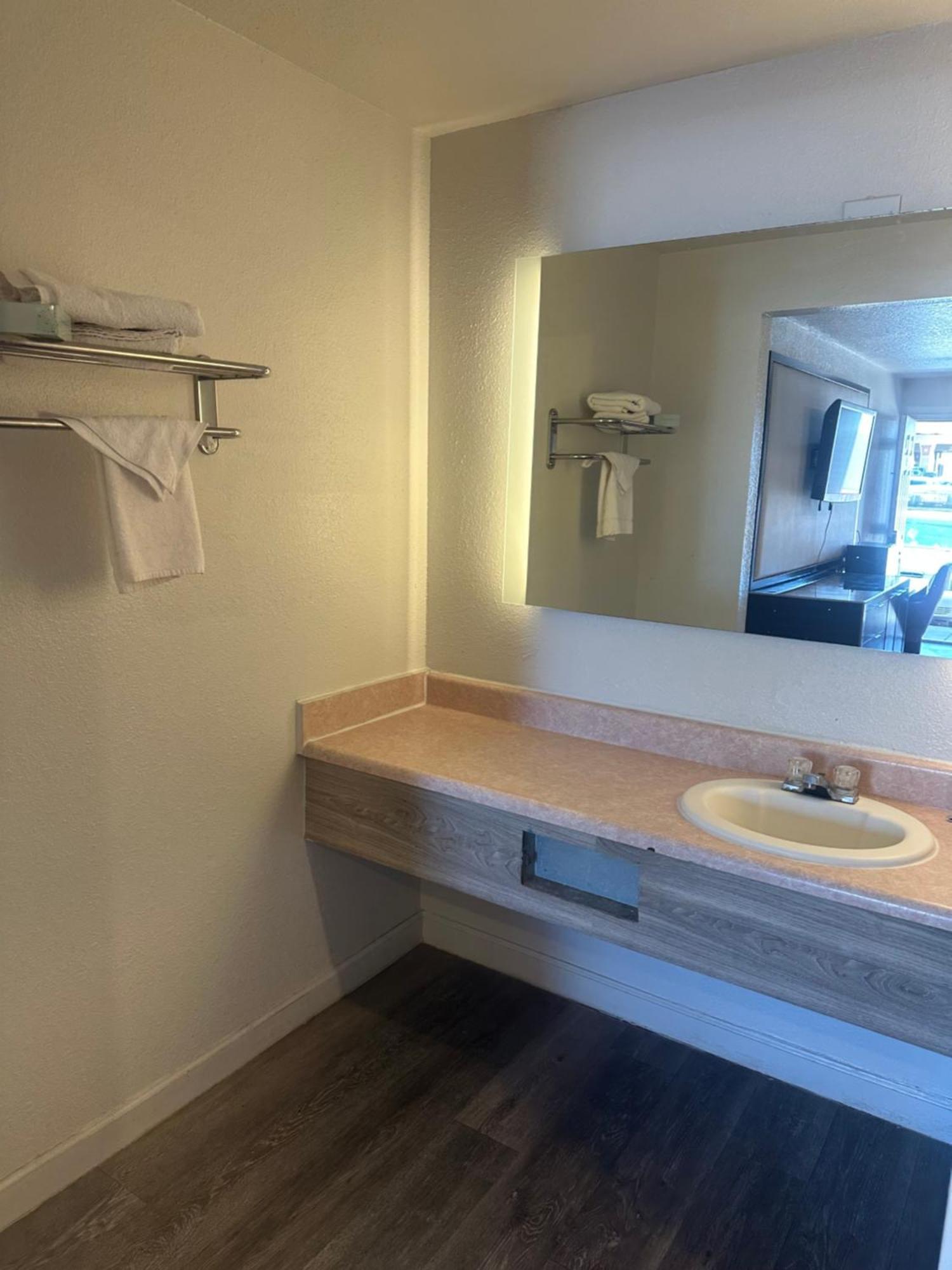 Go2 Inn & Suites By Relianse El Paso Buitenkant foto